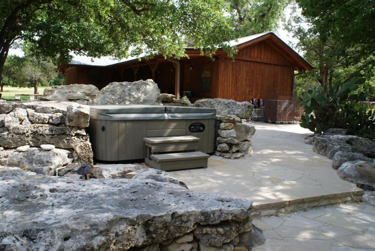 Creekside Falls Wimberley Zewnętrze zdjęcie